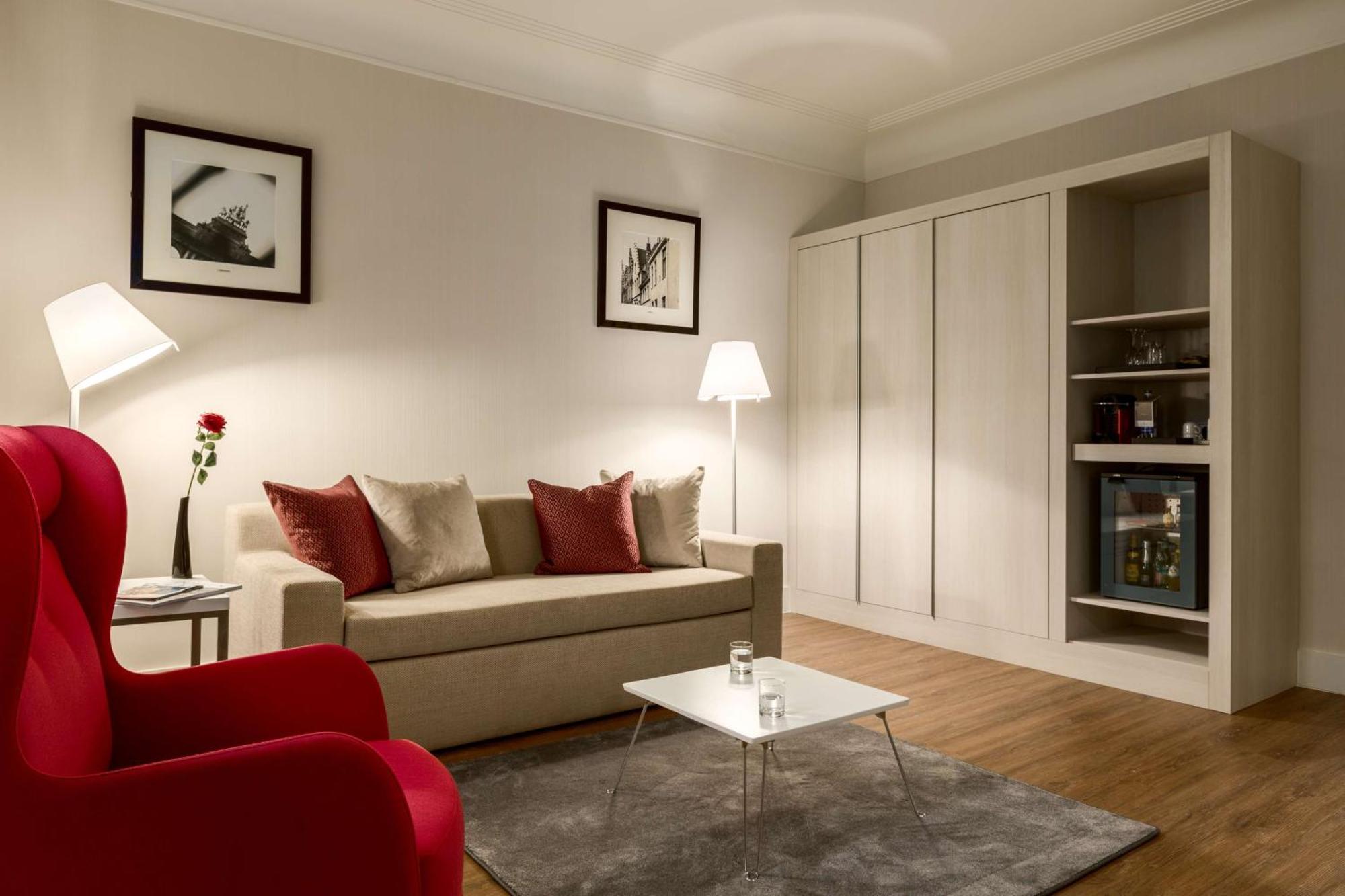 Hotel Nh Collection Brussels Centre Esterno foto