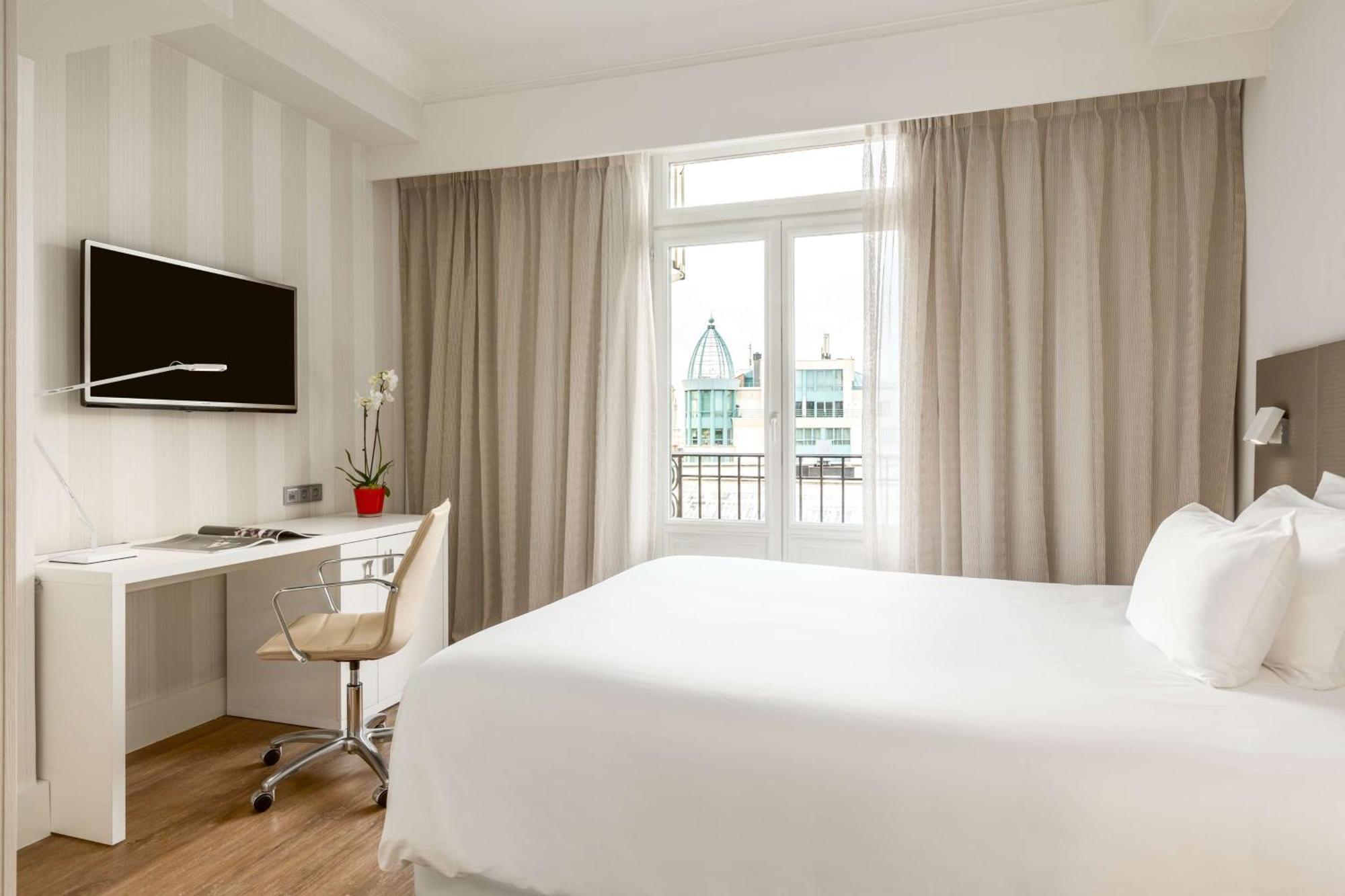 Hotel Nh Collection Brussels Centre Esterno foto