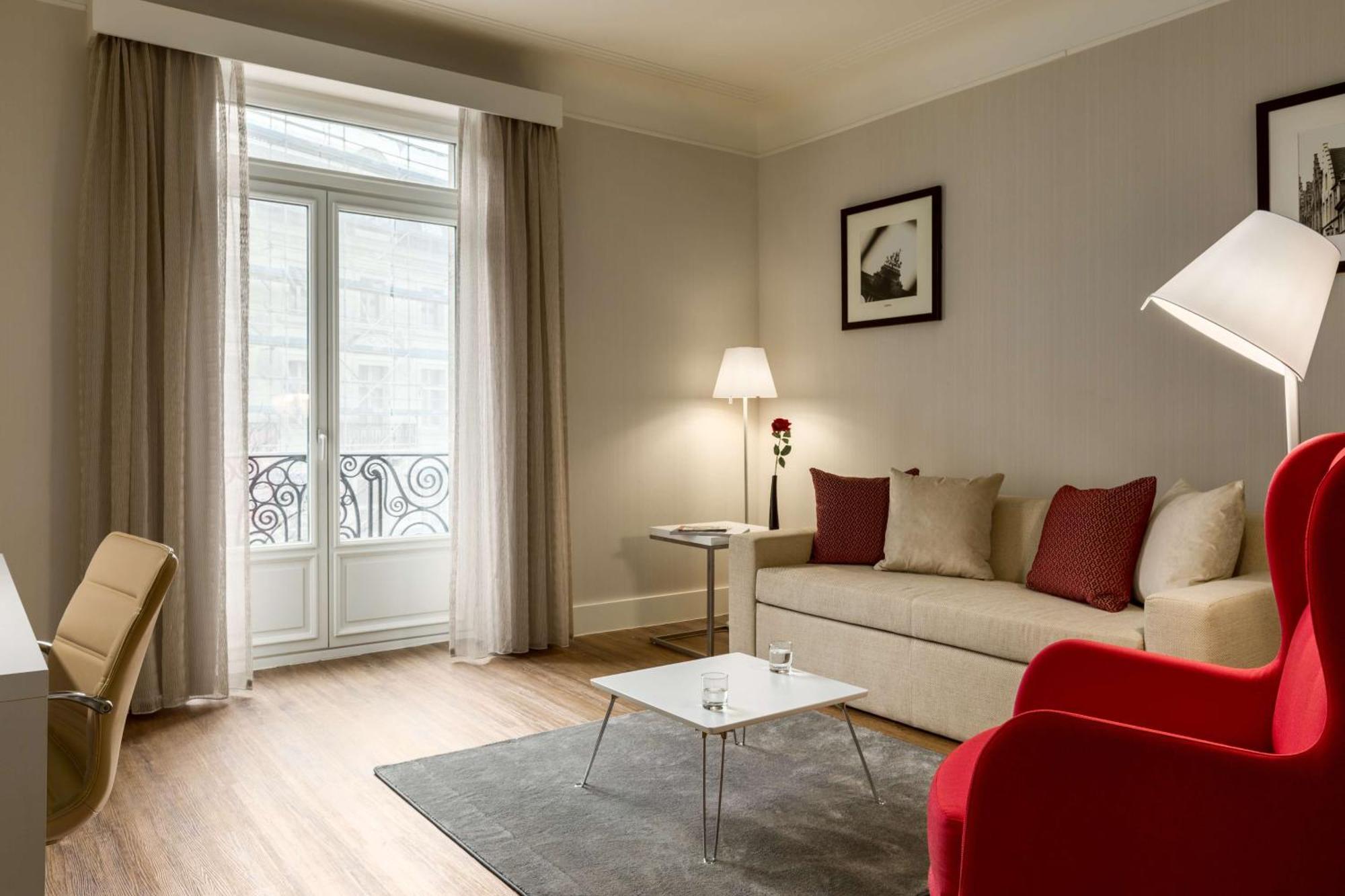 Hotel Nh Collection Brussels Centre Esterno foto