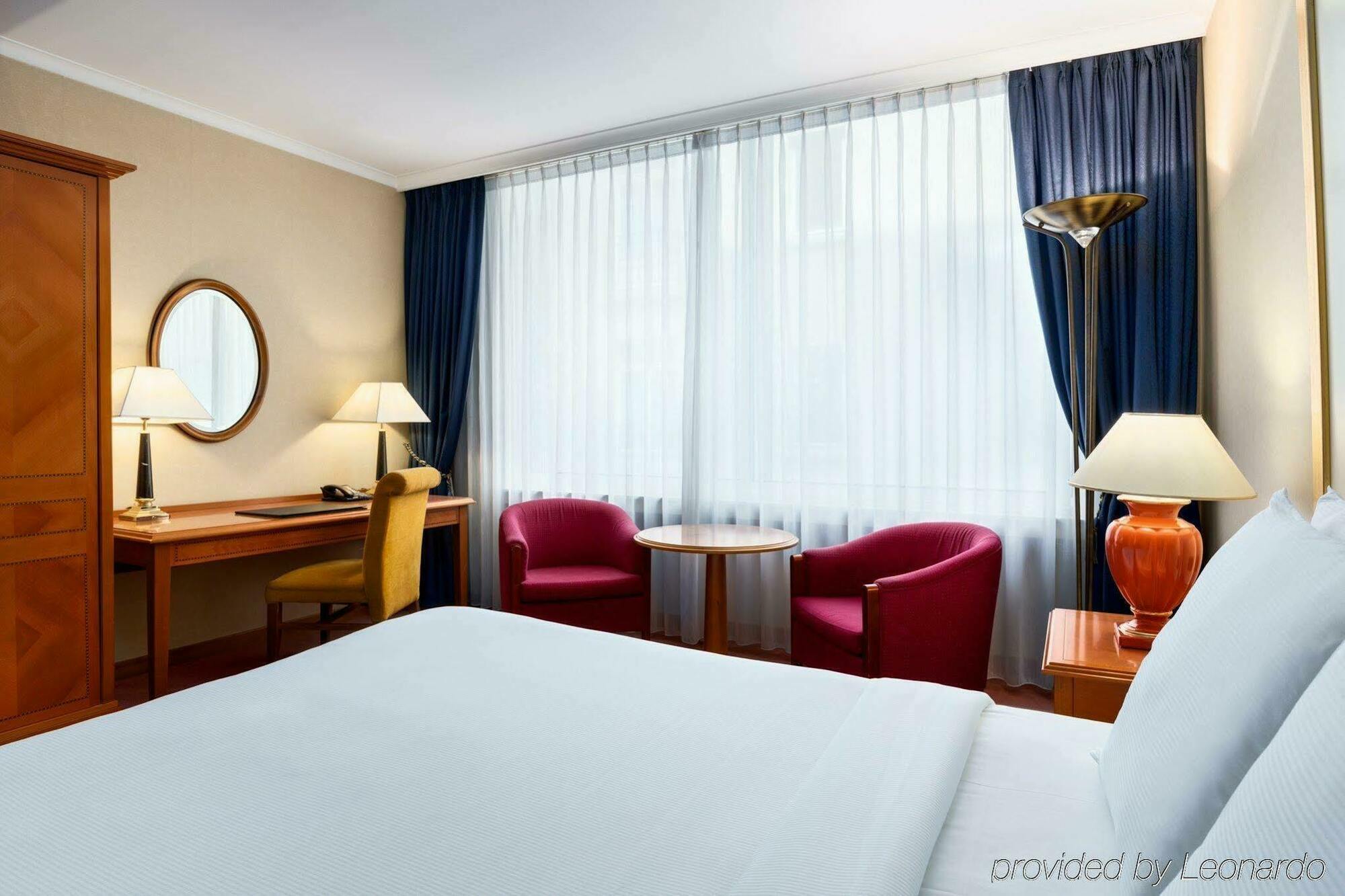 Hotel Nh Collection Brussels Centre Esterno foto